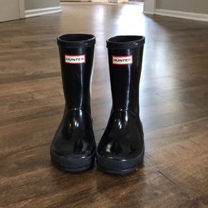EUC Hunter rain boots black size 11 girl/10 boy